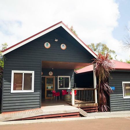 Margaret River Backpackers Yha Hostel Exterior foto