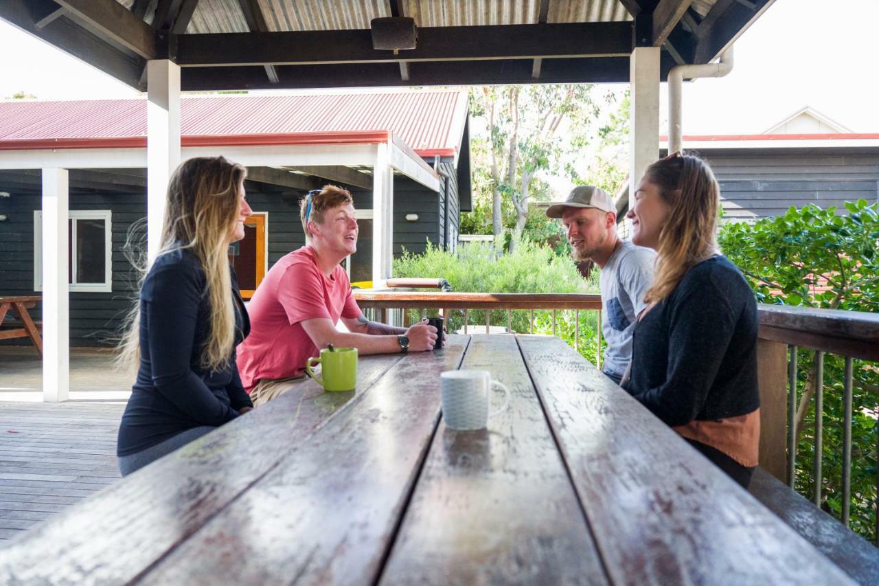 Margaret River Backpackers Yha Hostel Exterior foto